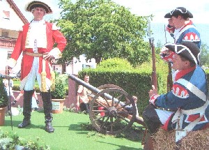 Offizier mit Soldaten